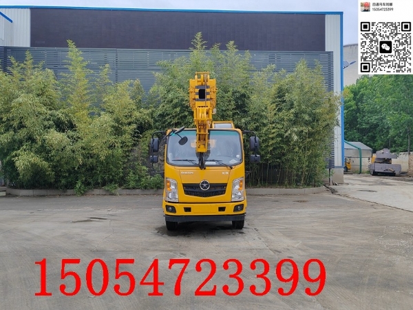 10噸汽車(chē)吊，搭配12噸卷?yè)P(yáng)機(jī)，150馬力發(fā)動(dòng)機(jī)，軸距僅2.9米，小巧靈活，動(dòng)力十足！